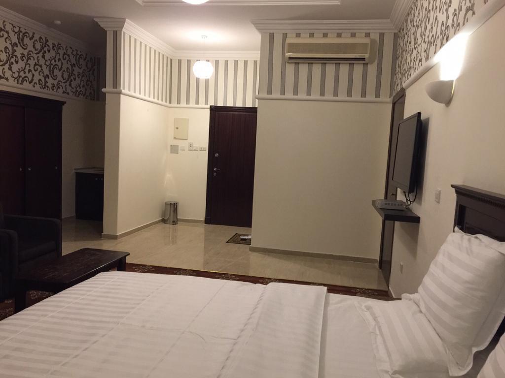 Al Denny Aparthotel Cidde Oda fotoğraf