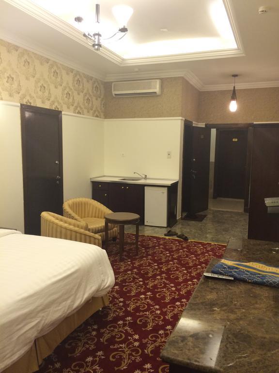 Al Denny Aparthotel Cidde Oda fotoğraf